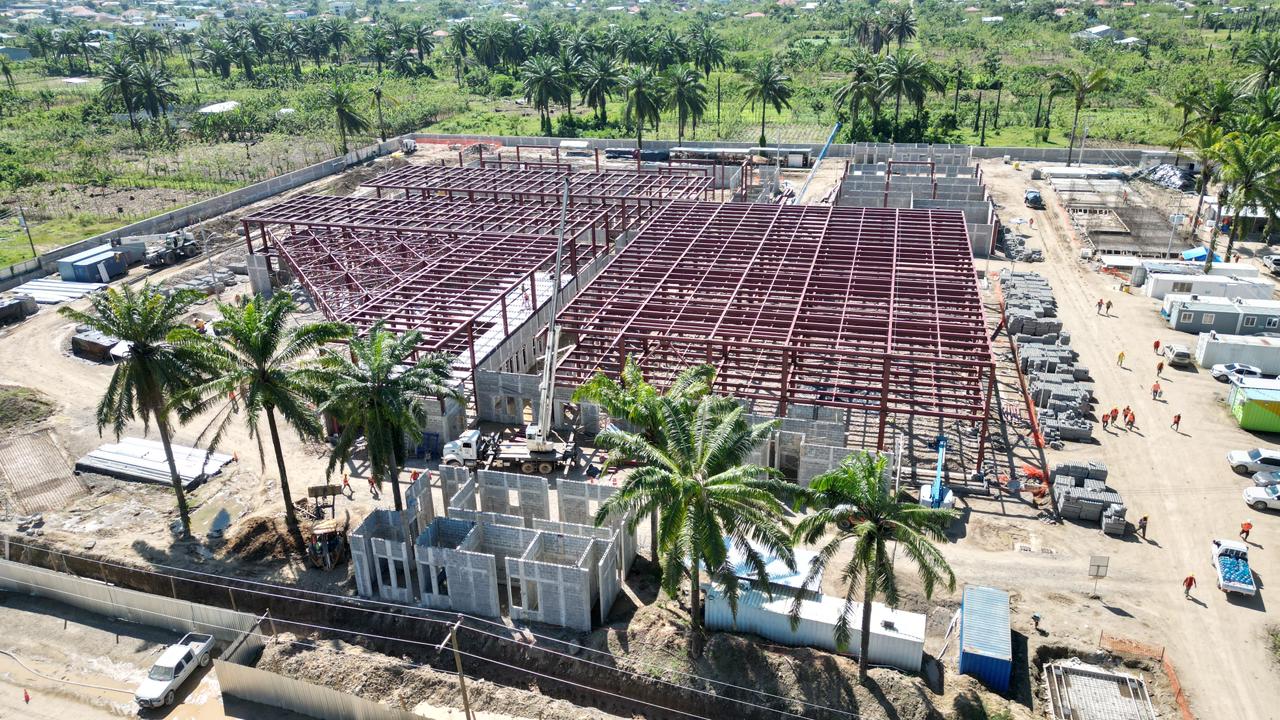 Fabricación e instalación de estructura metálica